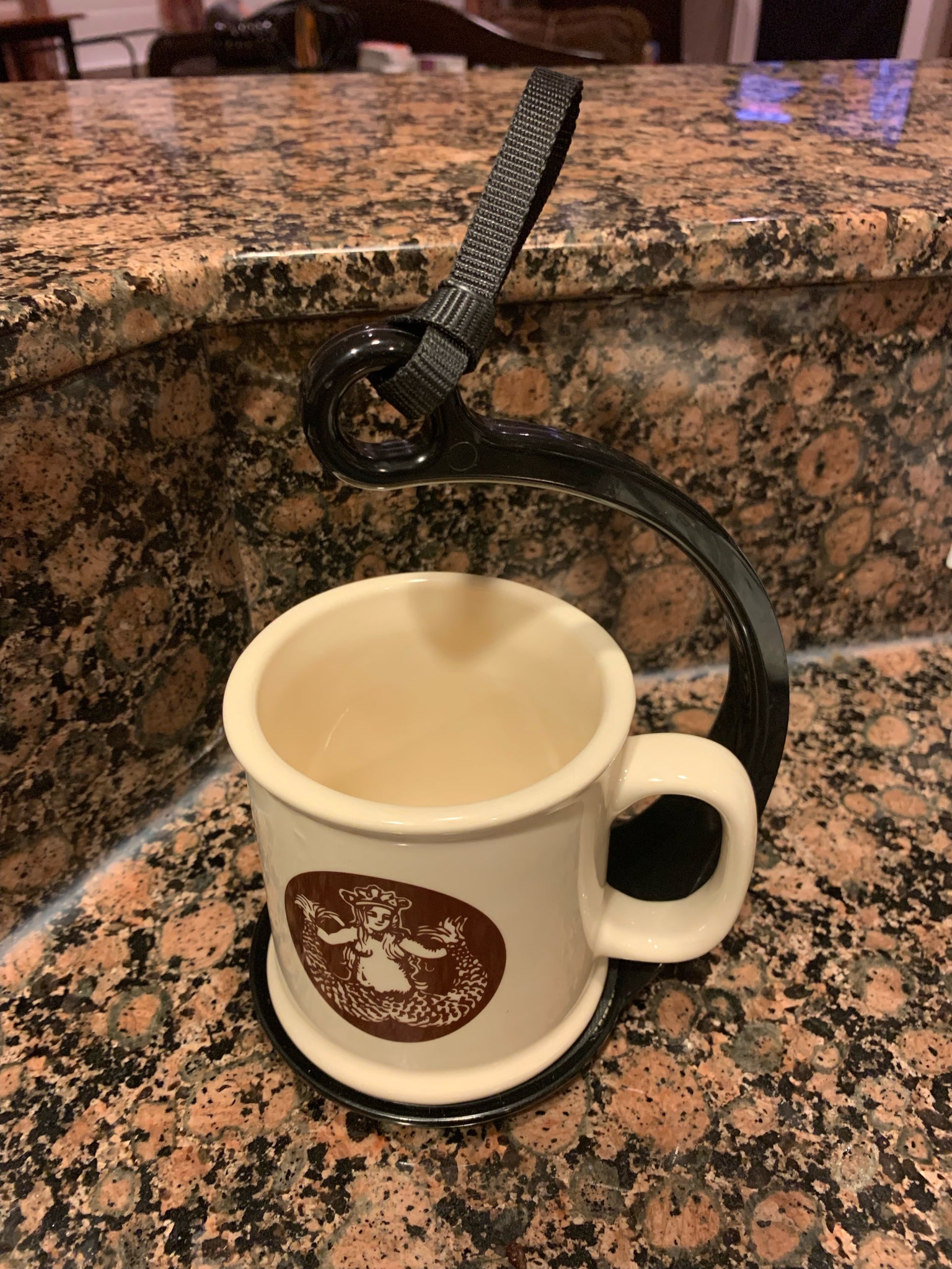 SpillNot - No-Spill Coffee Mug Carrier